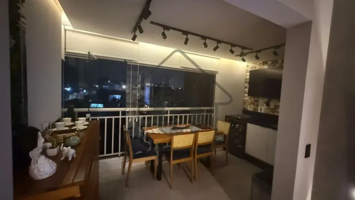 Apartamento à venda na Saúde, São Paulo: 2 quartos, 1 suíte, 2 banheiros, 1 vaga, 64m² -va