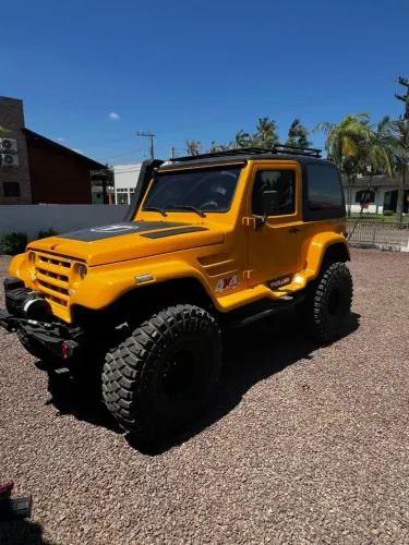 Troller T-4 4X4 2.8 Diesel 2001 - 76 Mil KM - R$ 39 Mil em melhorias