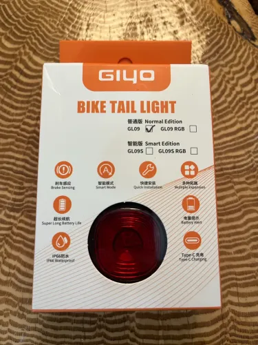 Luz traseira Giyo