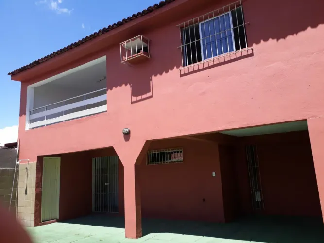Casa em Condomínio Fechado Caxanga 