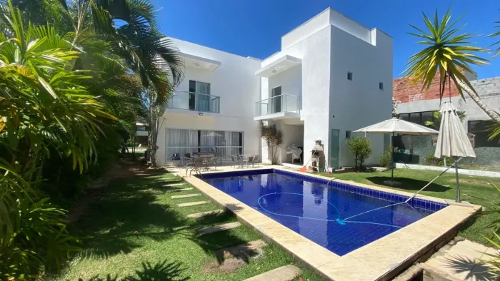 Casa de luxo em condomínio: 4 quartos, 4 suítes e 400m² em Itacimirim, Camaçari-BA!