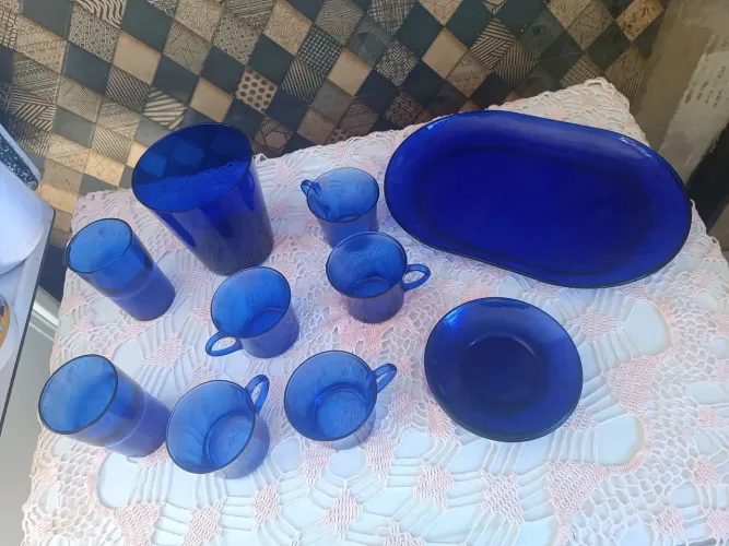 Conjunto de Vidro Azul Vintage
