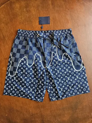 Bermuda Louis Vuitton 