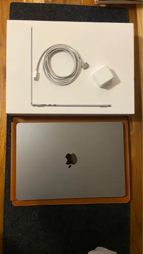 MacBook Air M3 15pol - Novíssimo (Ainda na garantia)