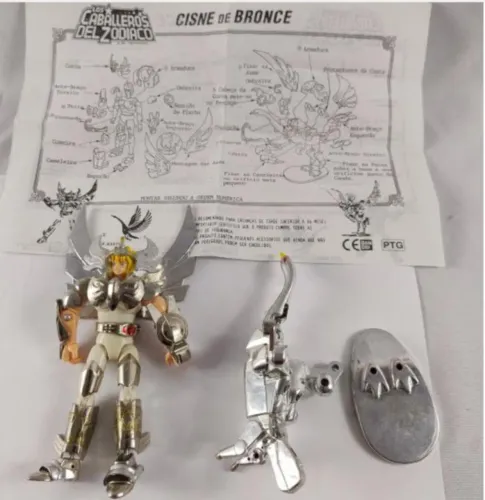Boneco Cavaleiros do Zodíaco Cisne, Bandai 1987 em metal com manual 