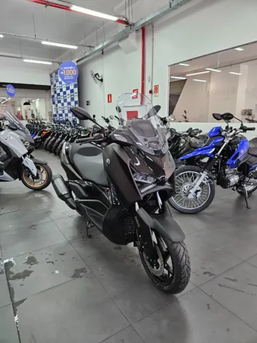 XMAX 300 Connect 2026 0KM - Financio, condição 21x sem juros cartão de crédito, Consórcio