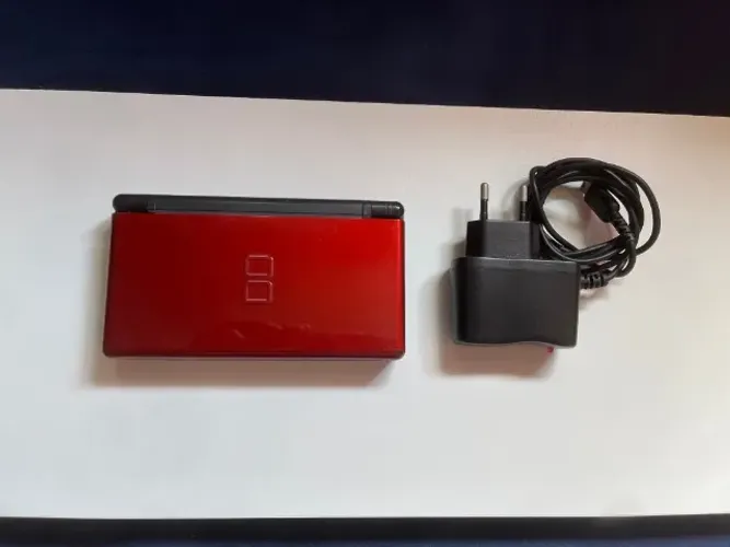 Nintendo DS Lite Em Otimo Estado !!!