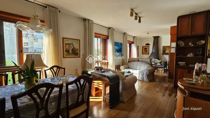Apartamento Luxuoso em Porto Alegre à Venda