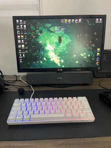 Setup Gamer completo com Mesa