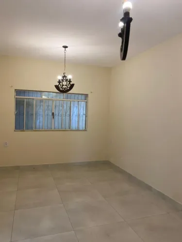 Casa para locação no bairro Sao Dimas!