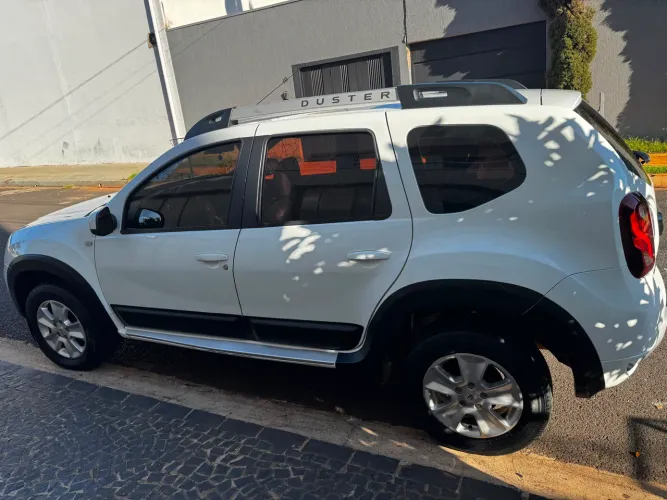 Renault Duster Dynamique 1.6 Hi-flex 16V Mec. 2016