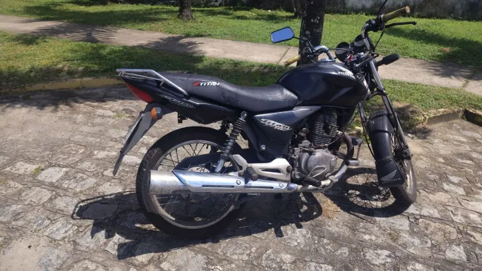 moto titan