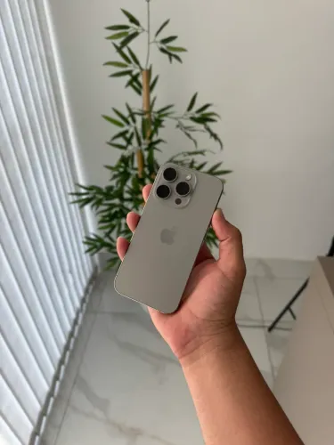 IPHONE 15 PRO 128 GIGAS TITÂNIO