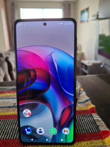 Celular EDGE 20 PRO - 256 GB