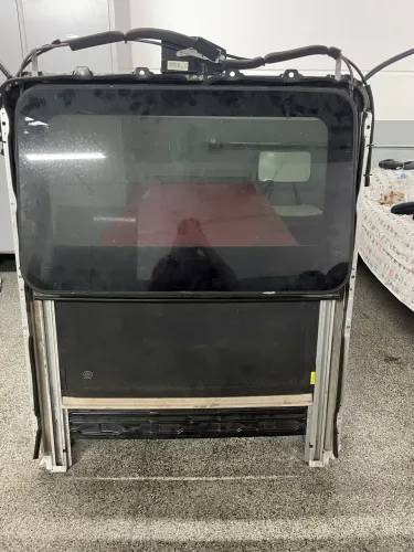 Teto solar kia carnival para adaptação