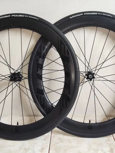 Rodas Elite Carbon Disc