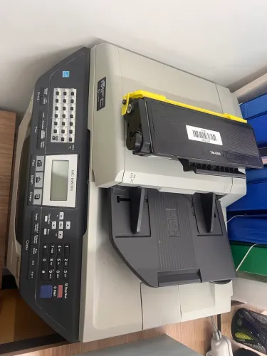 impressora multifuncional Brother MFC-8480DN cartucho de toner TN-650 