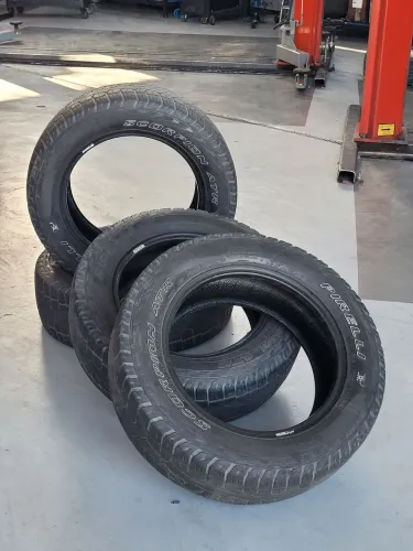 Pneu pirelli scorpion 205-60 R15