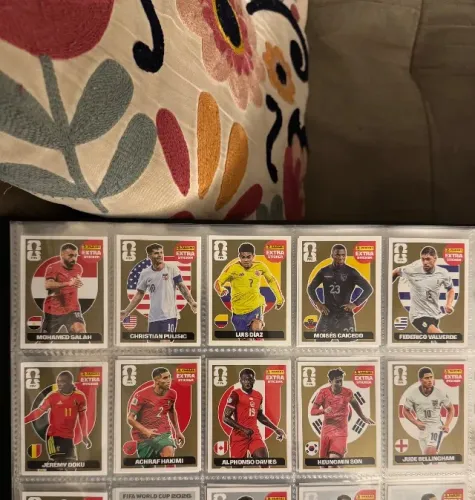 Figurinhas Legends OURO Copa 2026