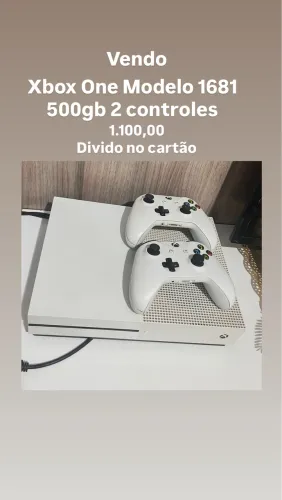 Xbox one modelo 1681 500gb 2 controles