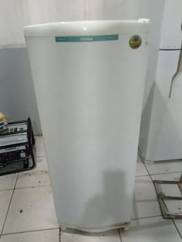Geladeira cônsul 