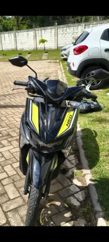 Vendo moto neo 125 aut. Nada a fazer. Oportunidade
