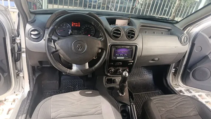 Renault Duster Dynamique 1.6 Hi-flex 16V Mec. 2014