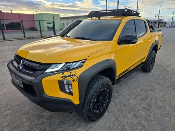 Mitsubishi L200 Triton S HPE Sertoes 2.4 CD Dies. 2024