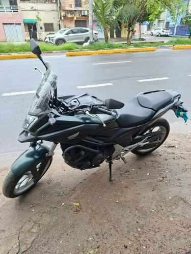 Venda de NC 750 x