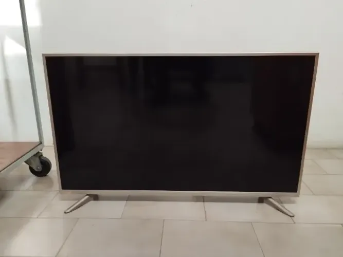 Tv Philco de 42 polegadas