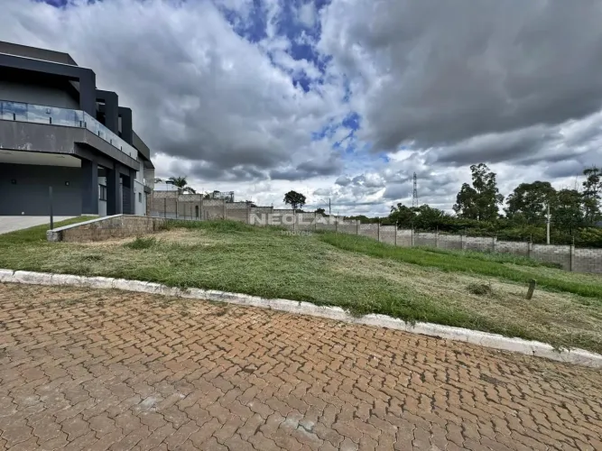 Lote em Condomínio Fechado para Venda em Vespasiano, Condominio Villas Park I