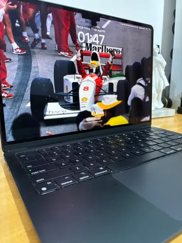 MacBook Air M2 Midnight - Impecável, Rápido e Muito Conservado