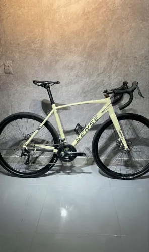 Bicicleta gravel Sense Versa 