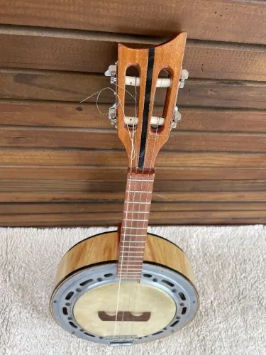 Banjo Luthier