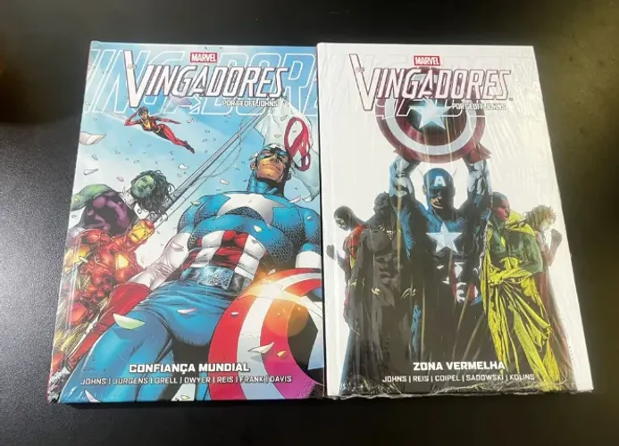 Vingadores por Geoff Johns - 01 e 02(Lacrados)