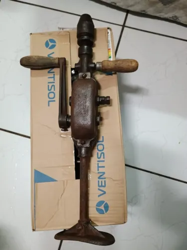 Furadeira Polonesa Manual 2 Velocidades