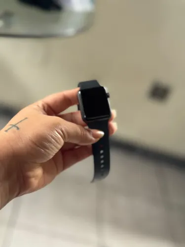 Apple watch 3
