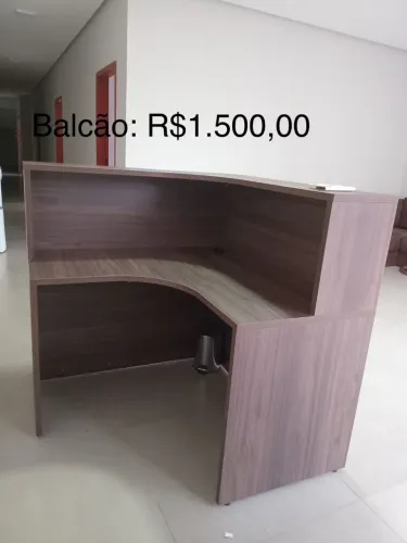 Vendo balcão recepção. 