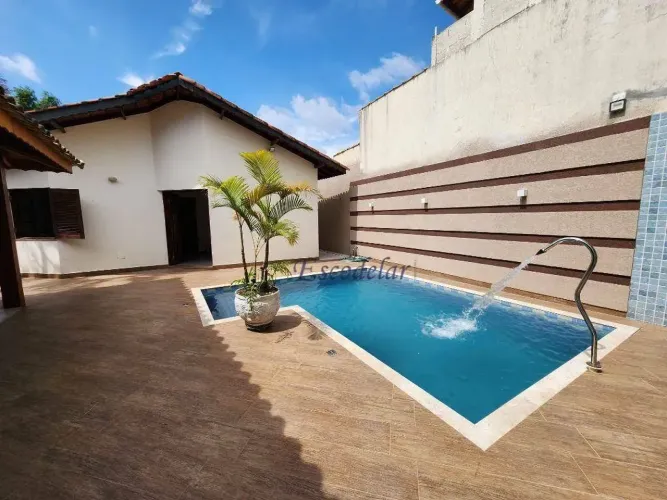 Casa com 3 dormitórios à venda 350 m² por R$ 1.000.000 - Serra da Cantareira - Mairiporã/S