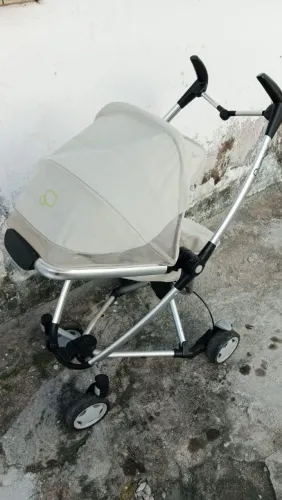 Carrinho 2 em 1 da quinny