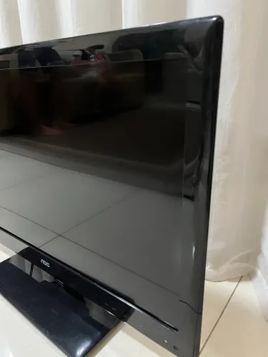Tv 32 polegadas Led ( Não é Smart)