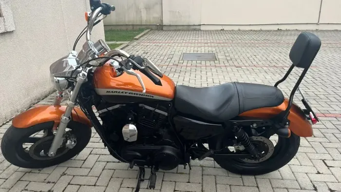 Harley Davidson XL1200 CA