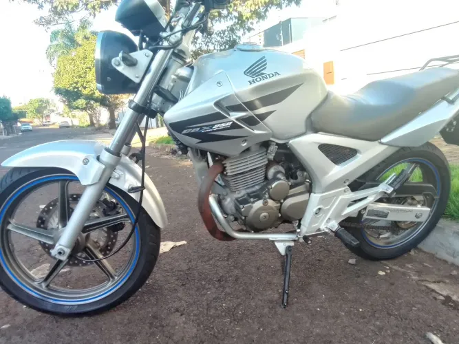 Linda Twister 2006 Moto TOP