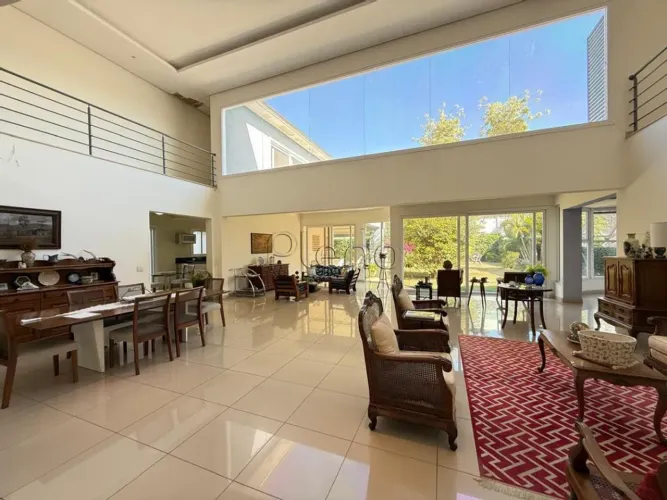 Sobrado à venda em Valinhos, Reserva Colonial, com 4 suítes, com 540 m², Condomínio Reserv