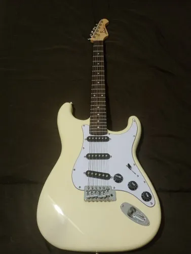 Guitarra stratocaster Ária pró II sgt séries