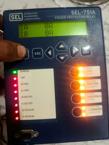 Relé dê proteção SEL 751
