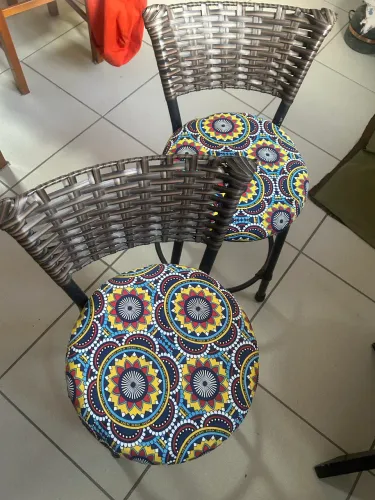Mesa com banqueta