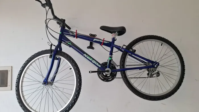 Bike aro 24 masculino com marcha<br><br>700 R$