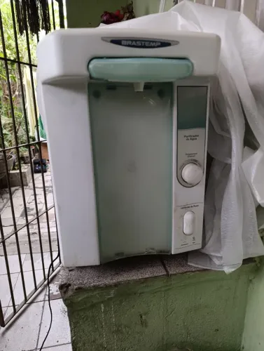 Bebedouro Purificador de água 127v