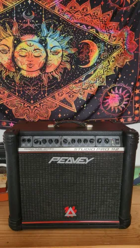 Amplificador Peavey Studio Pro 112